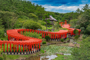 Read more about the article The Mysterious Fox Shrine in Aomori